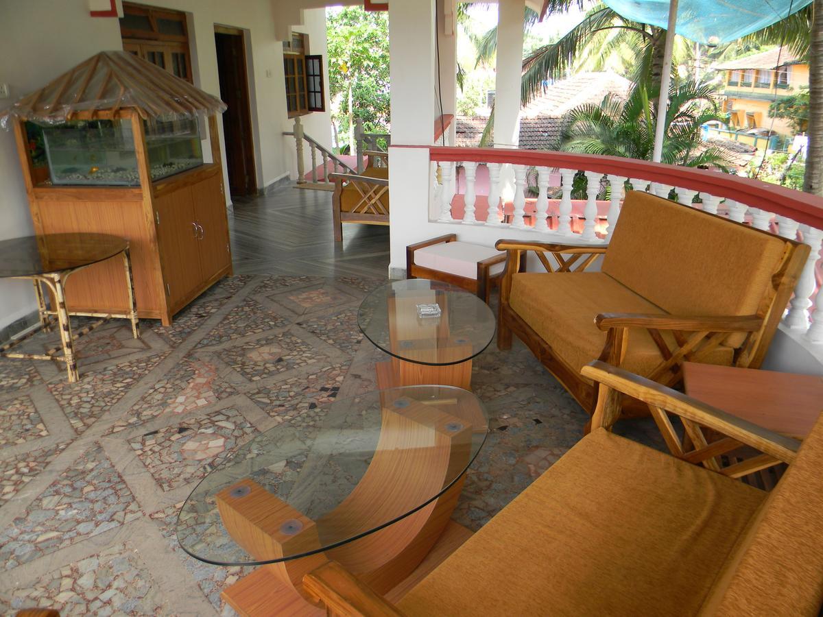 Maria Paulo Guest House Bar And Restaurant Агонда Экстерьер фото
