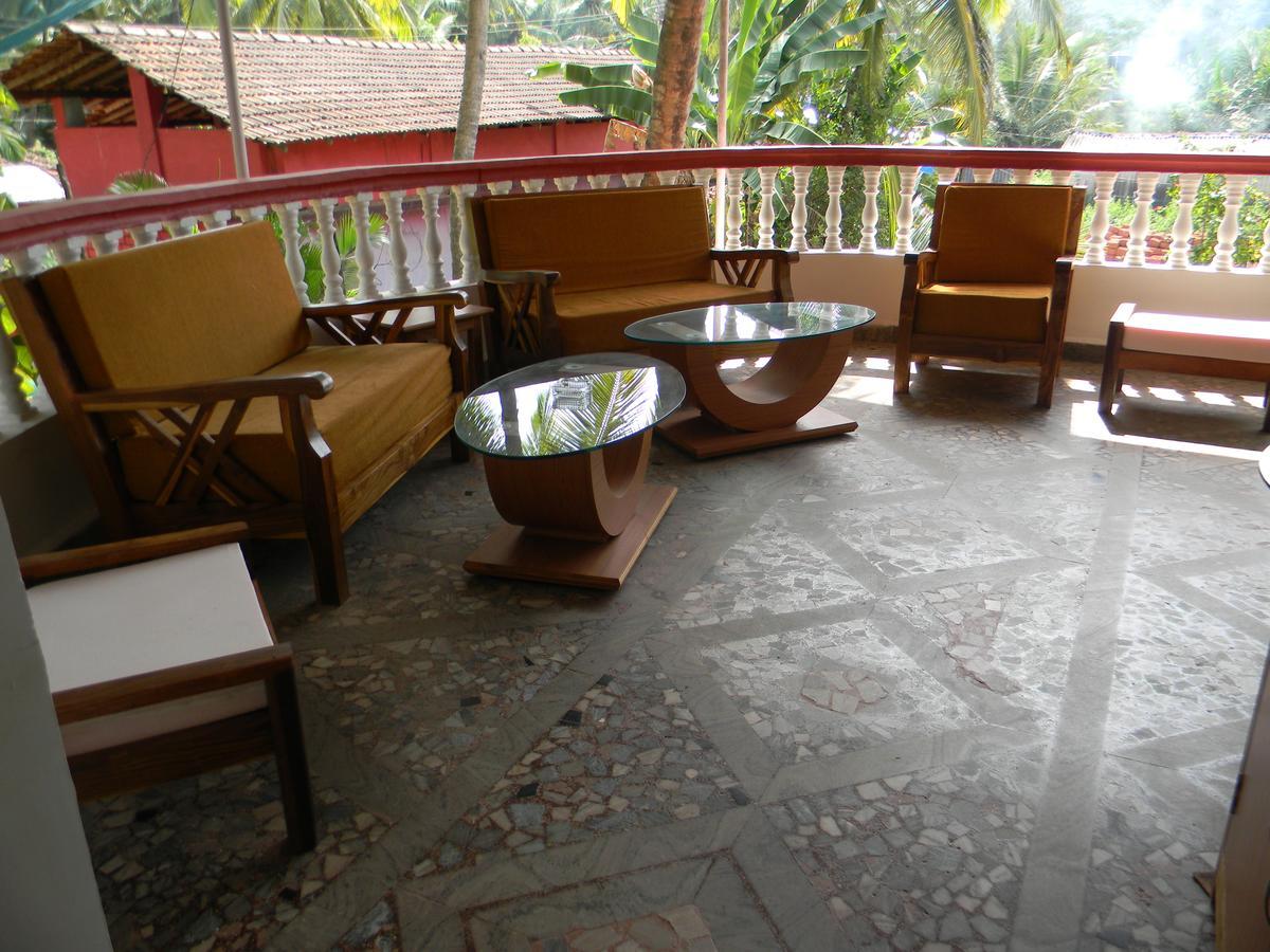 Maria Paulo Guest House Bar And Restaurant Агонда Экстерьер фото